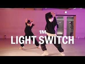 Charlie Puth - Light Switch / Learner’s Class