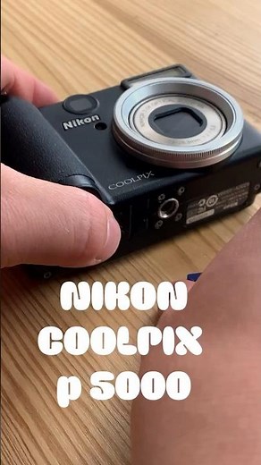 Nikon Coolpix p5000 digital camera 2000s