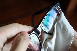 Can Microfiber Cloth Scratch Glass? | Home Clean Expert