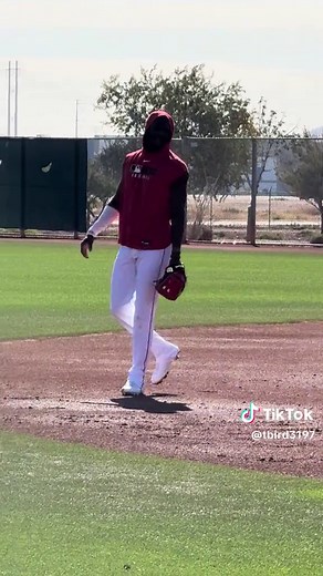 Cincinnati Reds Elly De La Cruz infield practice today at the Reds complex. He is looking good and I predict he will have a better season this year. #baseball #springtraining #mlbtiktok #reds #mlb