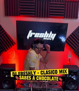 76K views · 2.6K reactions | SABES A CHOCOLATE Descarga Este Remix Aquí https://www.mediafire.com/file/oy9h0bp7vcbrutj/SABES_A_CHOCOLATE_-_DJ_FRESHLY_GOGOS_MIX.mp3/file ¡Kumbia Kings & DJ Freshly! | Dj Freshly | Facebook
