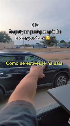 O cara colocou o pc na caminhonete #carro #pcgamer #curiosidades #shorts