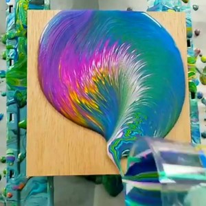 416K views · 2.5K reactions | Demonstrations of acrylic paint pouring. Credit: @artbyfarz (Instagram) | Fluid Art Studios | Facebook