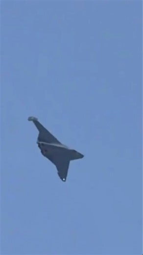 SKY FIGHTERS CLUB | Shenyang J-50 J-XDS, Chinese Sixth Generation Fighter has a unique wing design and wingtip flight control surfaces consist of lambda wing... | Instagram