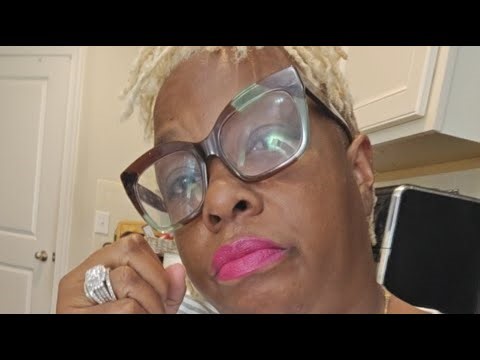 We Tried The Egg Roll Company in Charlotte! Steak & Cheese Egg Roll Review