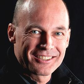 Bertrand Piccard | Keynote Speaker | AAE Speakers Bureau