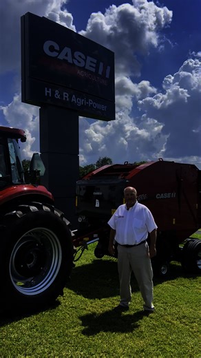 The NEW Farmall C has made its way to H&R Agri-Power. This tractor offers heavy-duty performance in a utility tractor. It’s the one for all! #HRAgriPower #farmall #tractor #caseih #FarmallFriday | H&R Agri-Power | Facebook