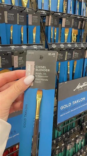 Best Makeup Brushes to Buy at Hobby Lobby