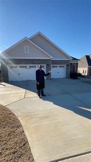 Touring a Athens Alabama Home Buyers Are Watching Right Now. #shorts