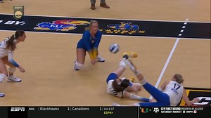 TALK ABOUT A GRITTY RALLY 😮‍💨 #NCAAWVB x 🎥 ESPN / Pitt Volleyball | NCAA Women's Volleyball