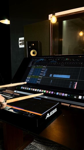 Se você quer concorrer a esse octa pad ALESIS SAMPLE PAR PRO + BAG + TIMBRES, link na descrição🪓