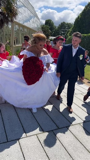 Stunning Wedding Fashion: Red Dress Ensemble