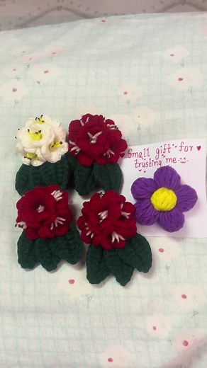 Handmade Laligurash Brooch - Just Rs. 150!