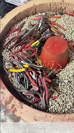 Blasting Away Time: How Steel Tools Regain Their Youth