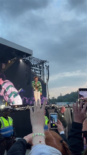 Harry Styles Live on Tour: Reliving Slane Castle Memories