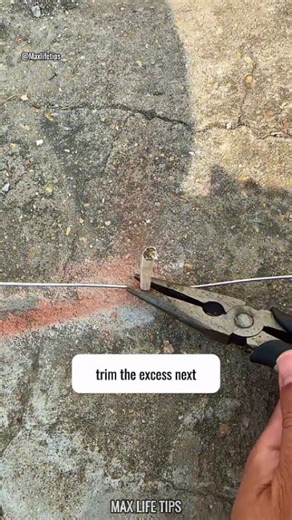 "Stop the Leak! 💧🔧 Got a dripping pipe? Here’s an easy DIY fix you can do right now—no plumber, no stress. Quick, affordable, and it actually works! #StopTheLeak #PipeRepair #DIYFix #HomeHacks #PlumbingTips #LifeHacks #EmergencyFix #MasterGongResearcher #SmartSolutions" | Max Lifetips