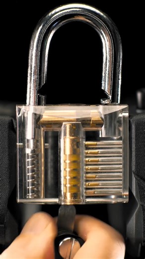 2.7K views · 16 reactions | How to Bypass Padlock Using Covert Instruments Knife Tool #lockpicking #padlock #security #lock #shorts #reelsfb #reels #fyp #viralvideo #shorts #viralshort #reels2023 | Locksmith Lockpicking | Facebook