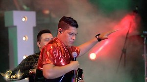 Faltan 5 Pa Las 12. Un clásico de la música latinoamericana, que también está incluido en mi producción #Real Puedes ver el video completo en mi canal de YouTube RafaPérezMusic. Un verdadero himno de las fiestas de fin de año, al estilo de #RafaPerezLAEVOLUCIÓN y @losmagnificosteam | Rafa Perez