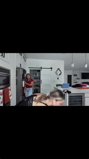 your mom is not your maid #sisterforever #alissongonzalez #emilygonzalez #viral #foryou