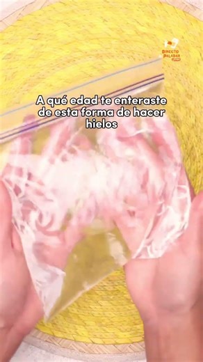 Hack for making ice cubes with a Ziploc bag
