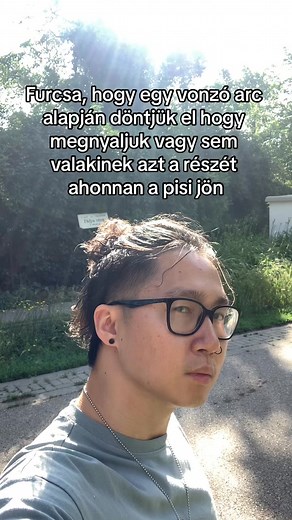 33K views · 279 reactions | De mégis mit fogsz tenni? https://discord.gg/yellowkng #madeinvnm #yellowkng #nekedbe #fyp #basszadbeforyouba #viral #trending #foryou #fy #foryoupage #vicc #vicces #joke #idézetek #idézet | Yellowkng | Facebook