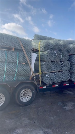 Who wants to help? #shortsfeed #chainlink #install #diy