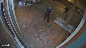 Nashville cops seen on camera shortly before explosion