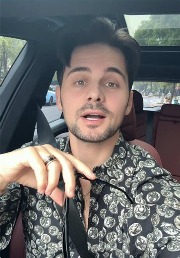 ADI COSMA (@adi_cosma) - Exploring Shanghai: A Grateful Journey