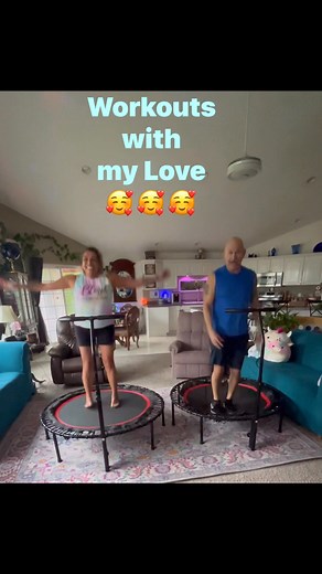 30 reactions | Consistency is key, with chronic pain, some days are harder than others. Needing an ankle replacement and arch rebuild, life is always changing, how you cope is key, nothing’s gonna bring me down!  #chronicpain #anklepain #chronicpainwarrior #menopause #bipolarwarrior #cardio #jumping #jumpingfitness #rebound #couple #hesmymellow | Mattie Cardona Panatex | Facebook