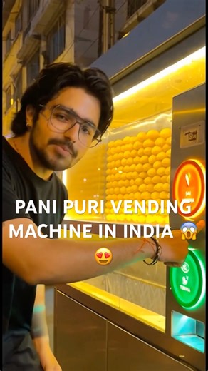 PANI PURI VENDING MACHINE IN MUMBAI 😱😍 #shorts #viral #fyp #panipuri #mumbai #india #sain