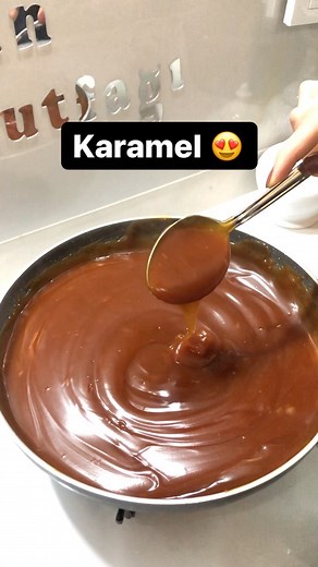 Özlem Kara | Karamel yapımı 😍Tam kıvamında harika oldu 👍 Birçok tarif denedim ama buldum sonunda çok güzel oluyor ⭐️ Sayfama destek için beğeni ve... | Instagram