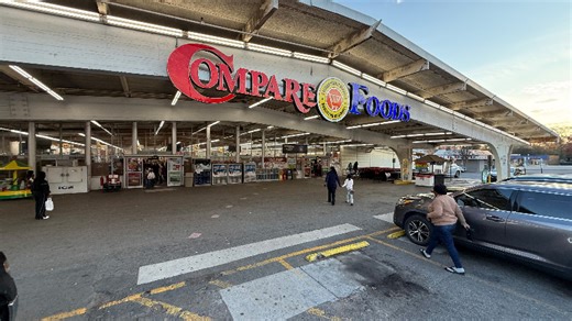 Compare Foods offers free delivery in Charlotte amid Border Patrol activity