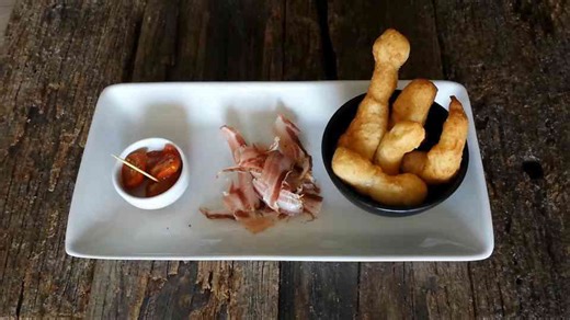 Deep Fried Pizza Dough Recipe – Easy & Delicious Italian Pettole (Chiacchiere)