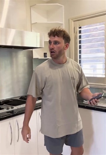 Hilarious Phone Prank: Throwing a Phone in Boiling Water