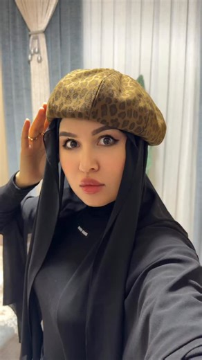 Nodira Rahimova on Instagram: "Тўгри эшиттингиз😍 Ассаламу алайкум муслималарим, энди яна хам кулай! 1. Ширинликлар курси 2. Полуфабрикат курси 3. Иссик таомлар ва суши курси 4. Салатлар ва премиум салатлар курси хаммаси хозирда 50,000 сум 💣 Телеграм каналда дарслар видео рецепт тарзида сакланган , хохлаганча хохлаган вакт фойдаланасиз, сизда колади!! меню билан танишиб куринг, сизга макул келади 🤩 9860 0825 9202 4598 Saidbi Yusupova картага тулов килиб чекини 900363535 900652020 ракамлари тел