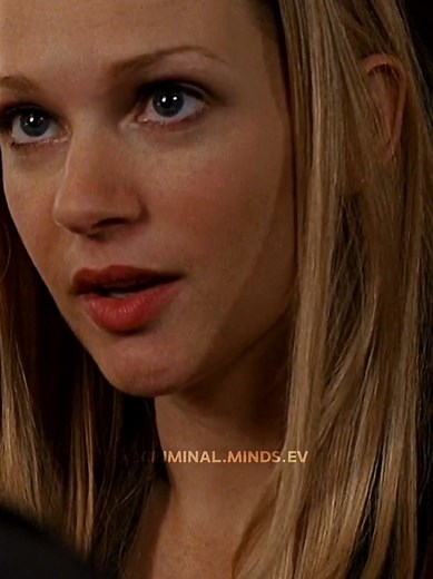 A Gravidez de AJ Cook em Criminal Minds
