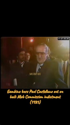 #Gambino boss Paul Castellano out on bail: 1985 #Mafia commission case Source:ABC | MOBFAX