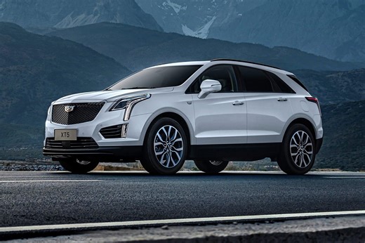 Why Cadillac XT5 Or XT6 Collision Indicator Is Always On