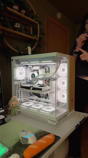 madelyn on Instagram: "How many fans do you have in your PC? - #pcbuild #tech #techtips"