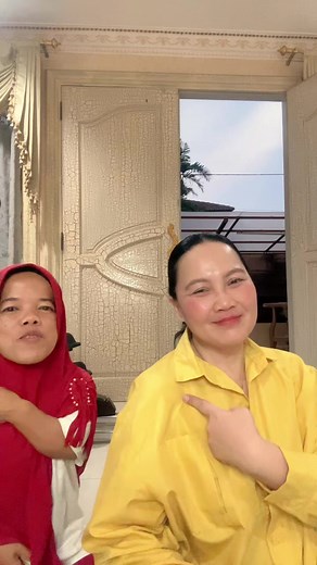 Uni Bakwan Viral di Makeup Bunda Lela