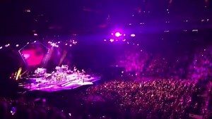41K views · 669 reactions | So good. So good. So good. Whether it's the year's biggest sporting events or the Neil Diamond 50th Anniversary Tour, Sweet Caroline never fails to get the arena singing  | The O2 | Facebook