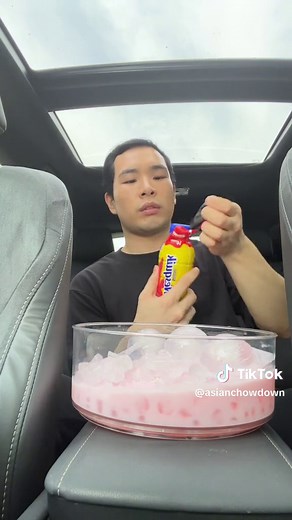 Subway Cookies and Milk Review - Cookie Spill Reaction