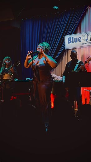 DON’T MAKE ME LOVE U SOON | Labubu And Lizzo Perform At Houston Rodeo