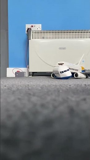 Lego plane crash stop motion 1 (first edited video) #legoplane #planecrash #aviation #stopmotion