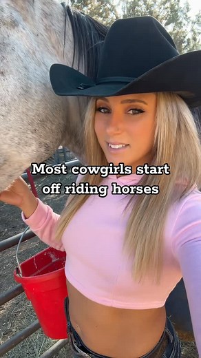 Bailey on Instagram: "Big black bulls in the back door"