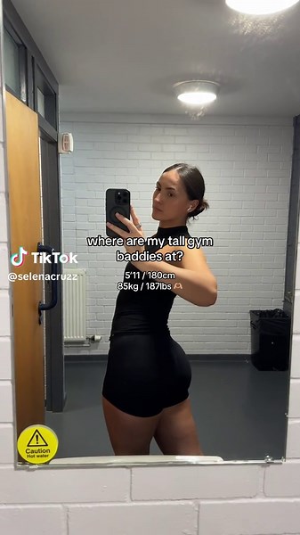 Essential Fitness Tips for Tall Gym Girls