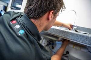 How to change your under bench filter cartridges | PASLR