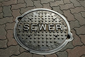 “Microbial battery” could turn wastewater into electricity