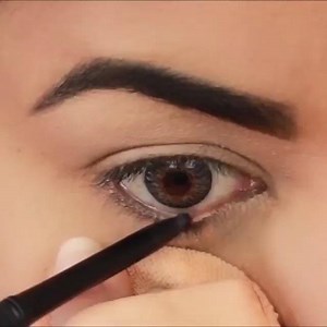 69K views · 439 reactions | EASY SMOKEY EYE | Best Art Nails | Facebook