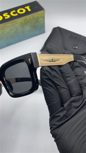 🕶️ Experience the difference as these shades eliminate glare, enhance colors, and provide ultimate UV protection. Perfect for any adventure under the sun. Shop now and see the world in a whole new light! ✨ #polarizedsunglasses #sunglasses #premiumquality #eyewear #snowfall
